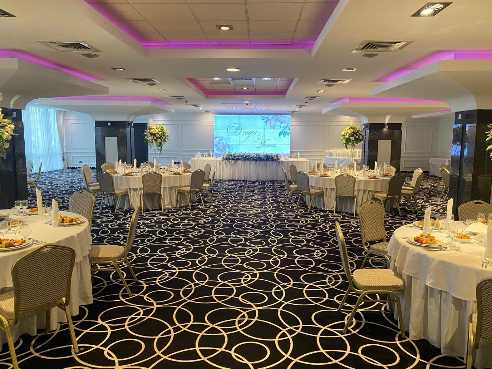 Business Hotel Conference Center & Spa Targu Mures Exterior photo