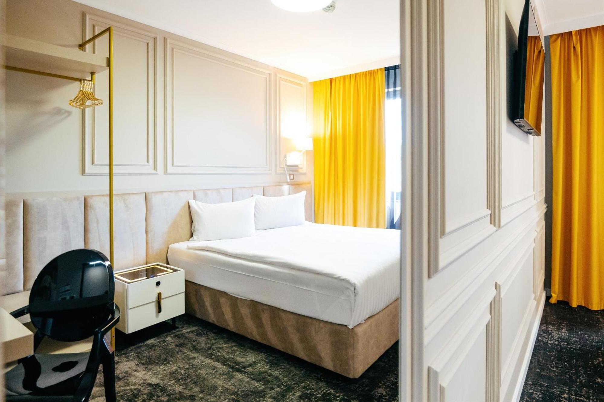 Business Hotel Conference Center & Spa Targu Mures Exterior photo